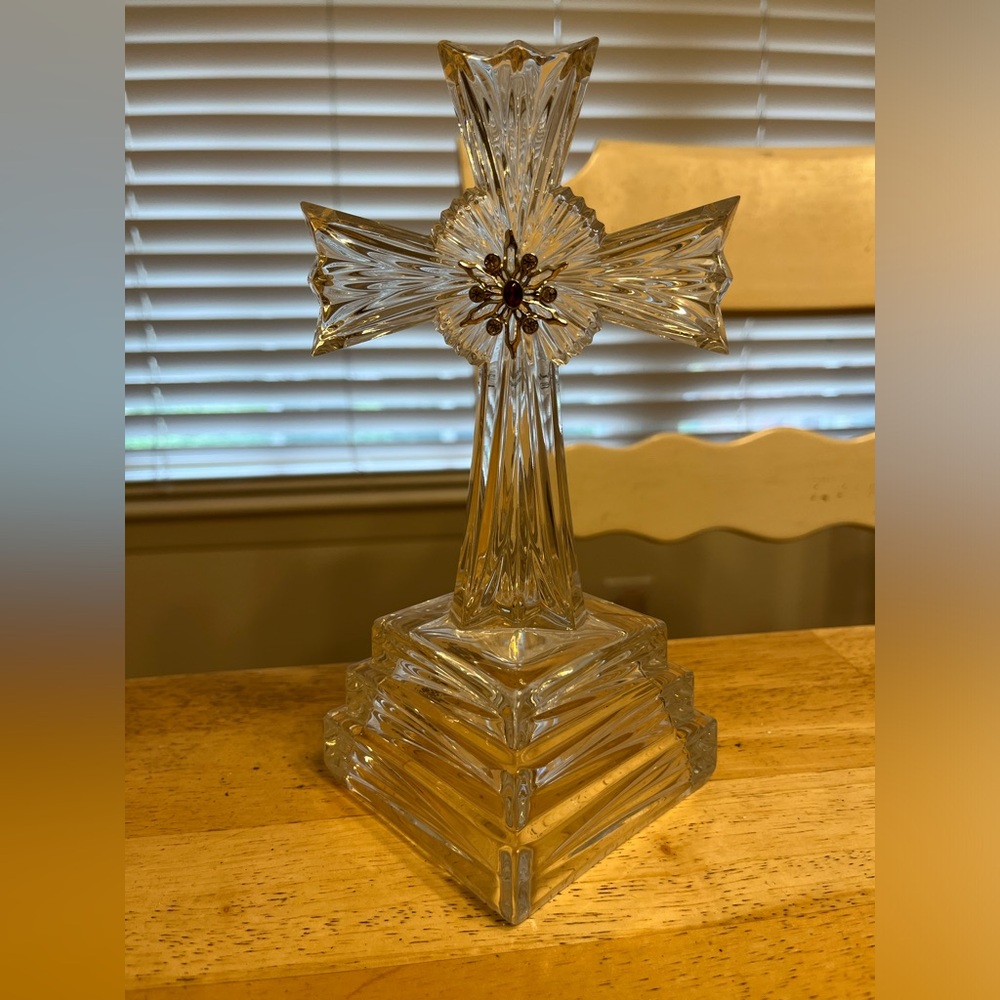 Lenox glass crystal cross